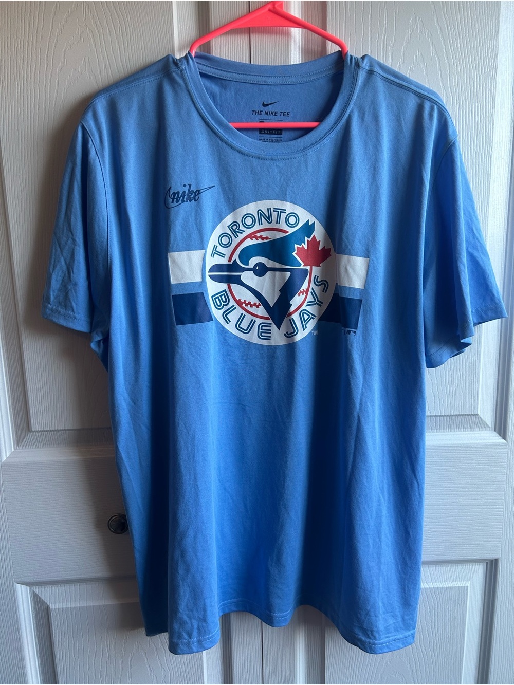 Men’s XL Nike x Toronto Blue Jays Dri-FIT Tee